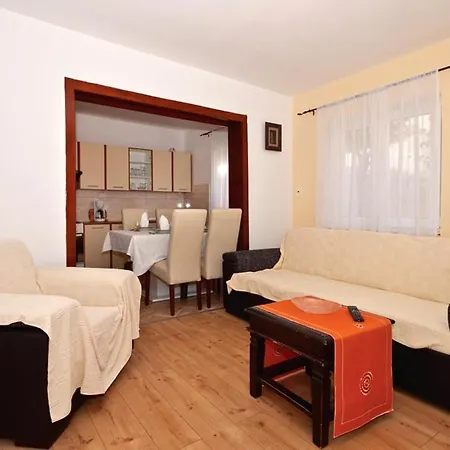 アパート 11518a スプリト