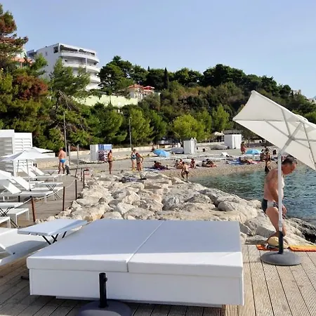 11518a アパート *